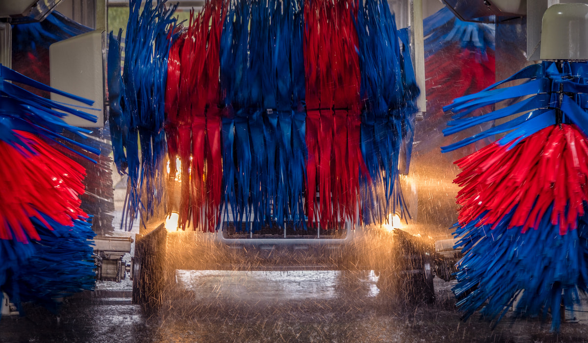 Do Trucks Fit in Car Washes? (Read Before Washing!) Mini Madness